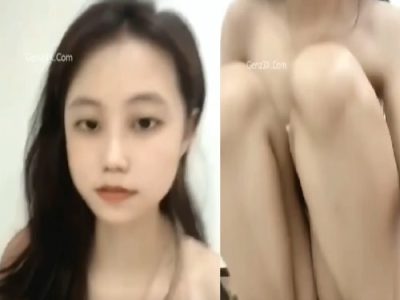 Gái xinh Đặng Thanh Loan với khuôn mặt dâm đãng show hàng